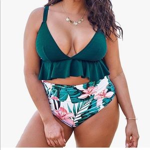 Cupshe Highwaisted Green & floral bikini